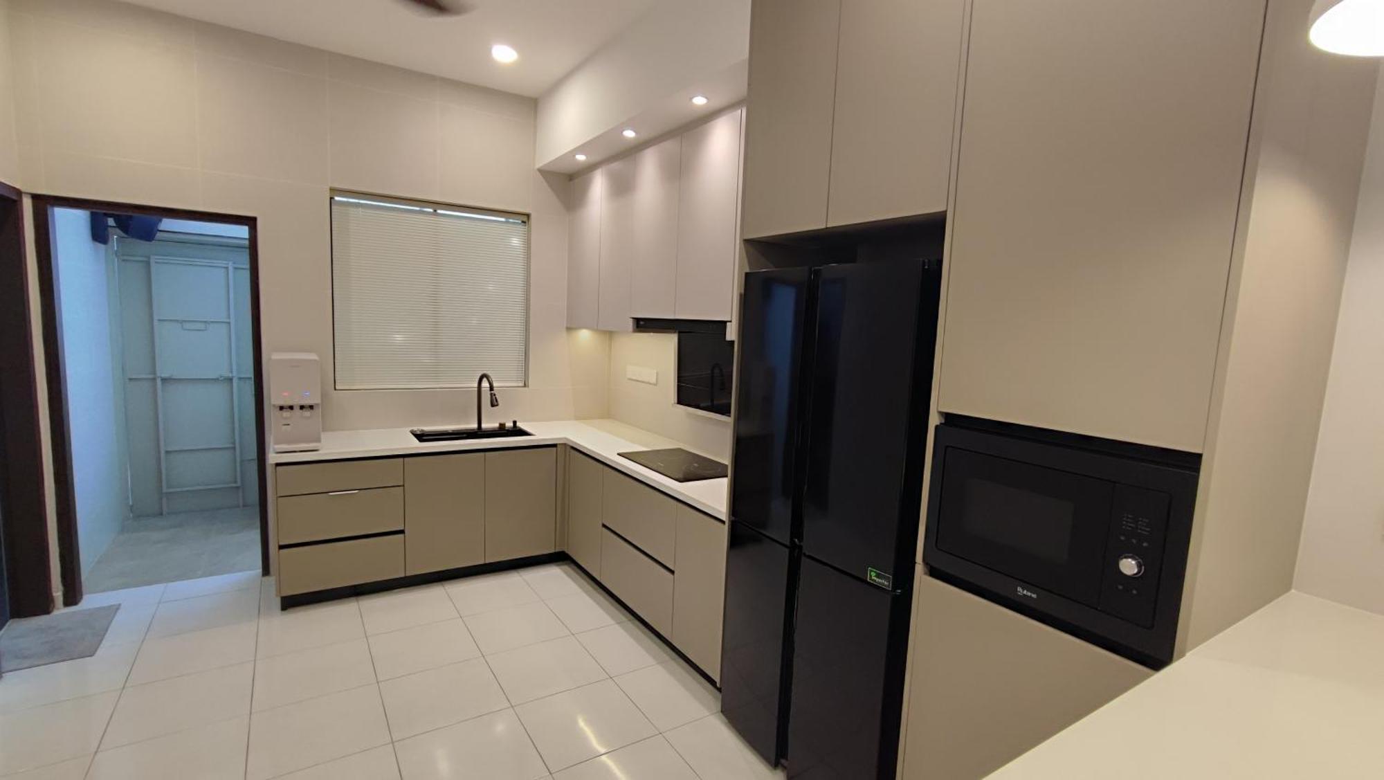Minimalist Heaven Near Tmn Intan
